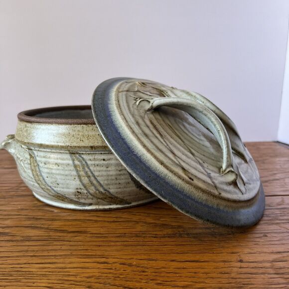 Allen Williams Art Hand Thrown Pottery Wheat Stoneware Steamer Bundt Pan Signed - Picture 13 of 15